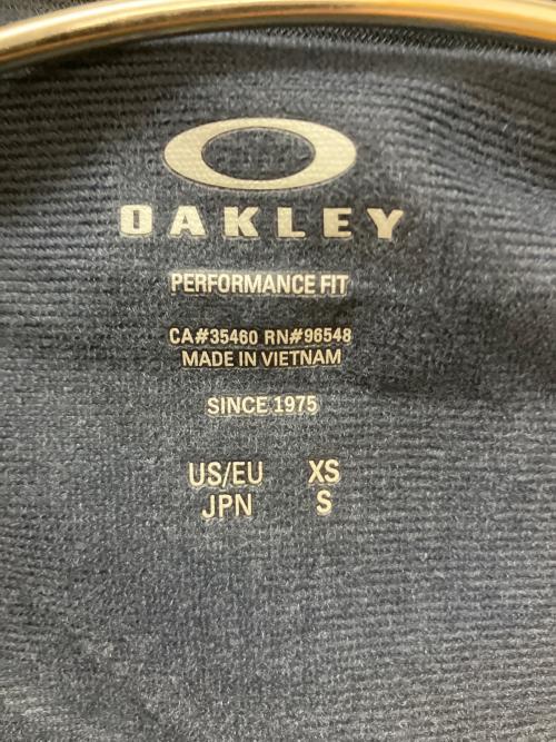 OAKLEY（オークリー）OAKLEY (オークリー) FOA500644　ウインドブレーカー ネイビー サイズ:Sの古着・服飾アイテム