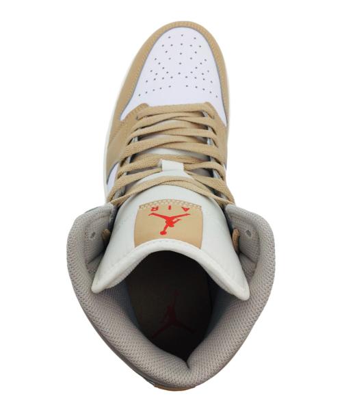 NIKE（ナイキ）NIKE (ナイキ) Air Jordan 1 Mid ベージュ×ホワイト サイズ:US10、UK9、EUR44、cm28、BR42、CN280の古着・服飾アイテム