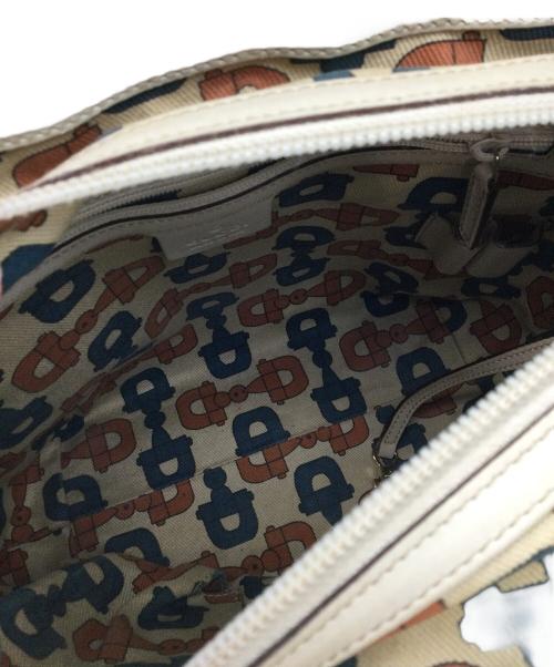 GUCCI（グッチ）GUCCI (グッチ) トートバッグ アイボリーの古着・服飾アイテム