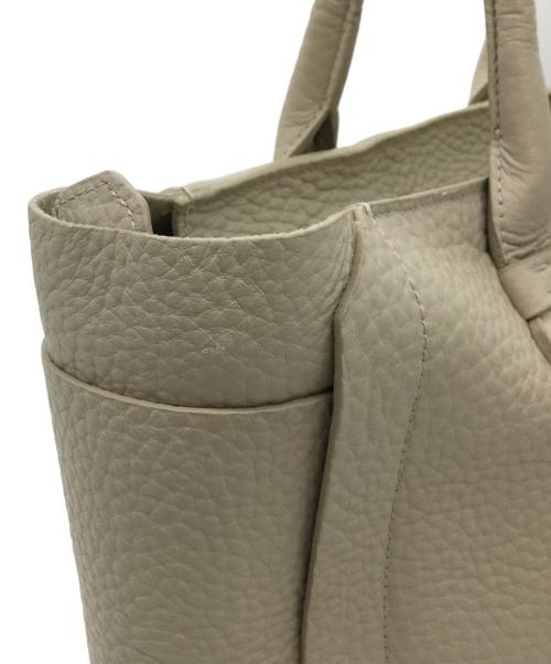 FURLA（フルラ）FURLA (フルラ) トートバッグ ベージュの古着・服飾アイテム