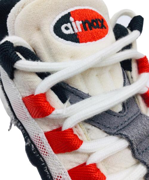 NIKE（ナイキ）NIKE (ナイキ) AIR MAX95 ホワイト×グレー サイズ:US7、UK6、EUR40、cm25、BR38、CN250(2.5)の古着・服飾アイテム