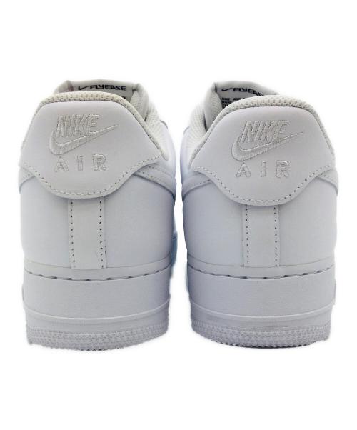 NIKE（ナイキ）NIKE (ナイキ) AIR FORCE 1 '07 FlyEase ホワイト サイズ:US9.5、UK8.5、EUR43、cm27.5、BR41、CN275(2.5) 未使用品の古着・服飾アイテム