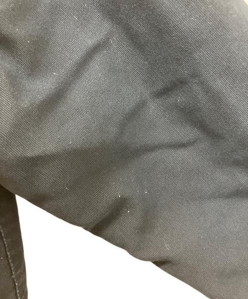 CarHartt（カーハート）CarHartt (カーハート) MADNESS (マッドネス) ミリタリージャケット ネイビー×ベージュ サイズ:Sの古着・服飾アイテム