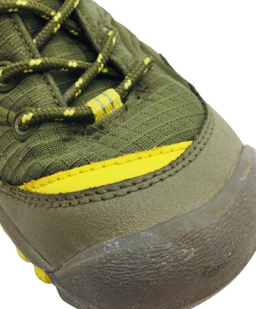 KEEN（キーン）KEEN (キーン) トレッキングシューズ カーキ×イエロー サイズ:EU38.5、US8、UK5.5、CM25の古着・服飾アイテム