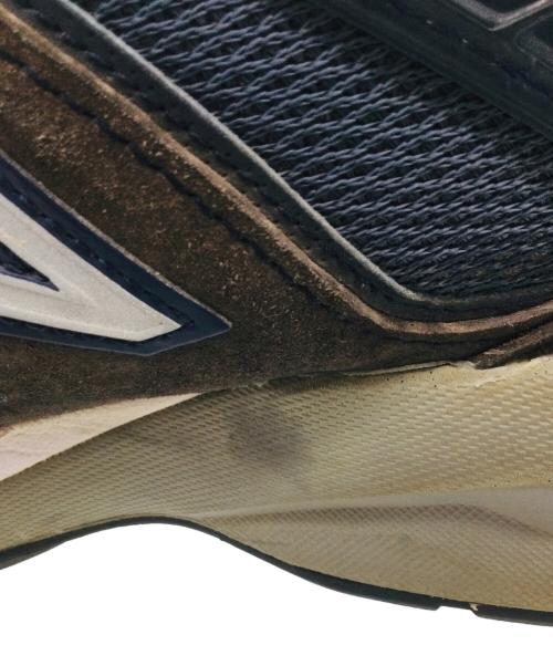 NEW BALANCE（ニューバランス）NEW BALANCE (ニューバランス) W990NV5 ブラウン×ネイビー サイズ:US07、UK05、EU37.5、CM24の古着・服飾アイテム