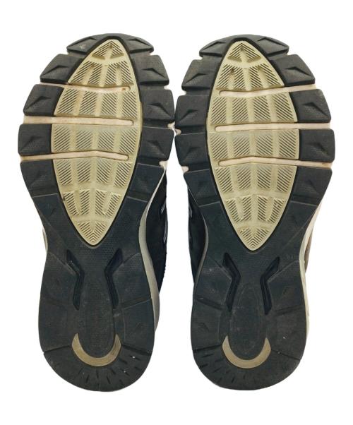 NEW BALANCE（ニューバランス）NEW BALANCE (ニューバランス) W990NV5 ブラウン×ネイビー サイズ:US07、UK05、EU37.5、CM24の古着・服飾アイテム