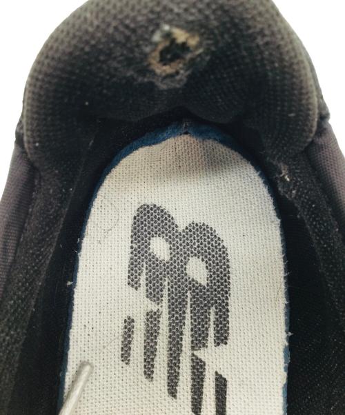 NEW BALANCE（ニューバランス）NEW BALANCE (ニューバランス) 327 ブラック×ホワイト サイズ:US7.5、UK7、EU40.5、JPN25.5の古着・服飾アイテム