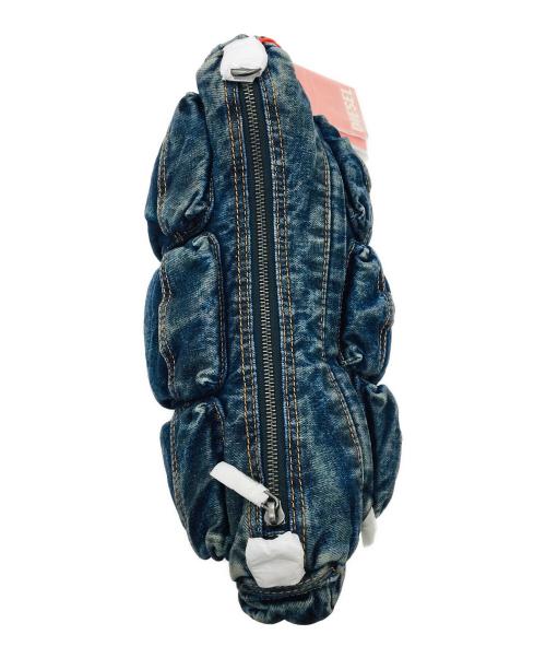 DIESEL（ディーゼル）DIESEL (ディーゼル) Re-Edition Travel 3000 Shoulder Bag X インディゴ 未使用品の古着・服飾アイテム