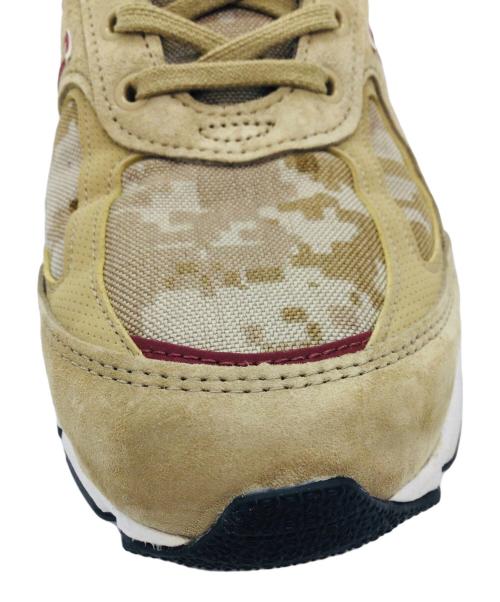 NEW BALANCE（ニューバランス）NEW BALANCE (ニューバランス) MO990HR4 ベージュ サイズ:US11、UK10 1/2、EU45、CM29の古着・服飾アイテム