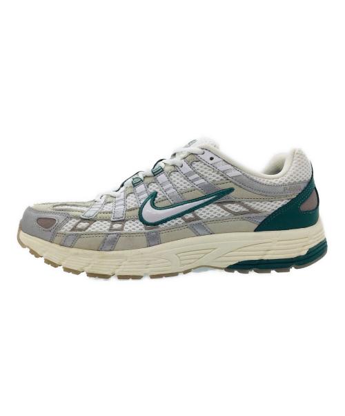 NIKE（ナイキ）NIKE (ナイキ) P-6000 PRM ホワイト×グリーン サイズ:US9、UK8、EUR42.5、cm27、BR40.5、CN270(2.5)の古着・服飾アイテム