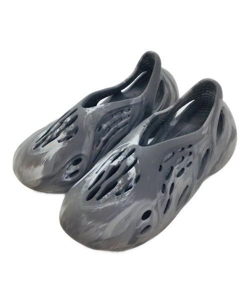 adidas（アディダス）adidas (アディダス) YEEZY FOAM RUNNER グレー サイズ:26cmの古着・服飾アイテム