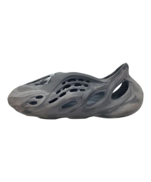 adidas（アディダス）adidas (アディダス) YEEZY FOAM RUNNER グレー サイズ:26cmの古着・服飾アイテム