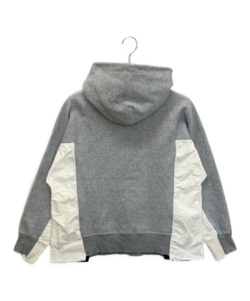 sacai（サカイ）sacai (サカイ) NIKE (ナイキ) FA201203SAC ドッキングパーカー グレー×ホワイト サイズ:Lの古着・服飾アイテム