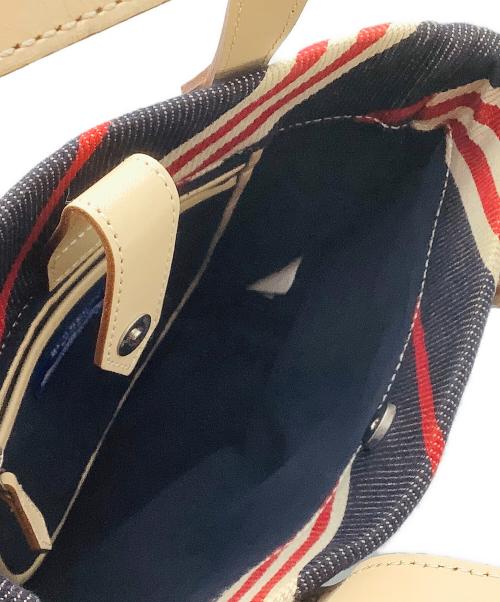 BURBERRY BLUE LABEL（バーバリー ブルー レーベル）BURBERRY BLUE LABEL (バーバリー ブルー レーベル) ハンドバッグ ネイビーの古着・服飾アイテム
