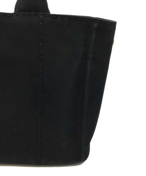 PRADA（プラダ）PRADA (プラダ) トートバッグ ブラック×ホワイトの古着・服飾アイテム