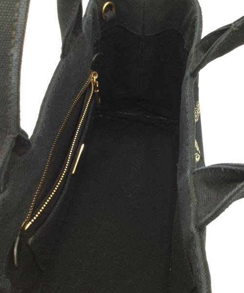 PRADA（プラダ）PRADA (プラダ) トートバッグ ブラック×ホワイトの古着・服飾アイテム