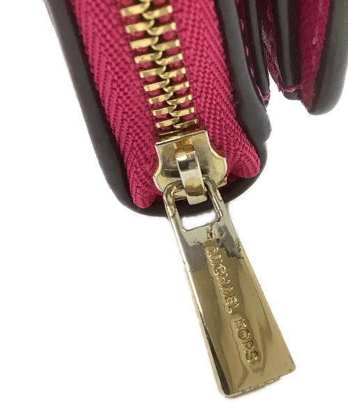 MICHAEL KORS（マイケルコース）MICHAEL KORS (マイケルコース) 2つ折り財布の古着・服飾アイテム