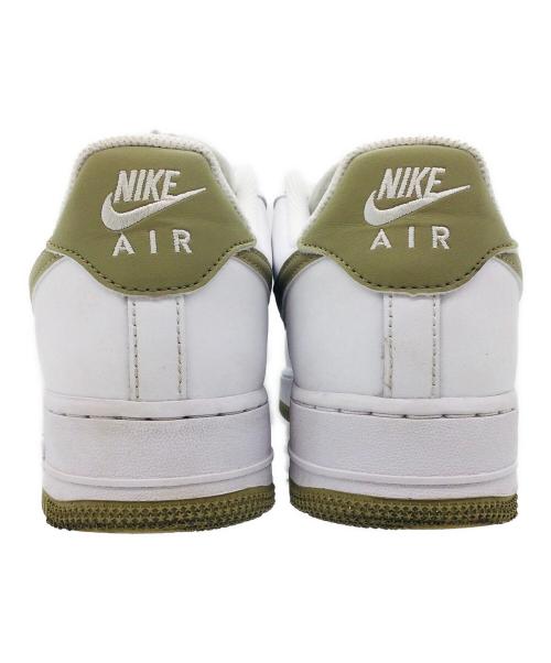 NIKE（ナイキ）NIKE (ナイキ) AIR FORCE 1 '07 ホワイト×グリーン サイズ:US9.5、UK8.5、EUR43、cm27.5、BR41、CN275（2.5）の古着・服飾アイテム