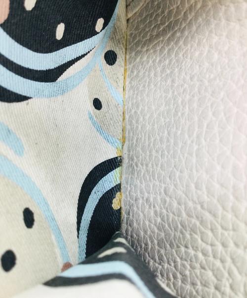 IANNE（イアンヌ）IANNE (イアンヌ) 財布の古着・服飾アイテム