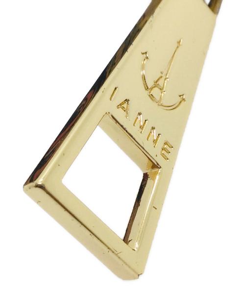 IANNE（イアンヌ）IANNE (イアンヌ) 財布の古着・服飾アイテム