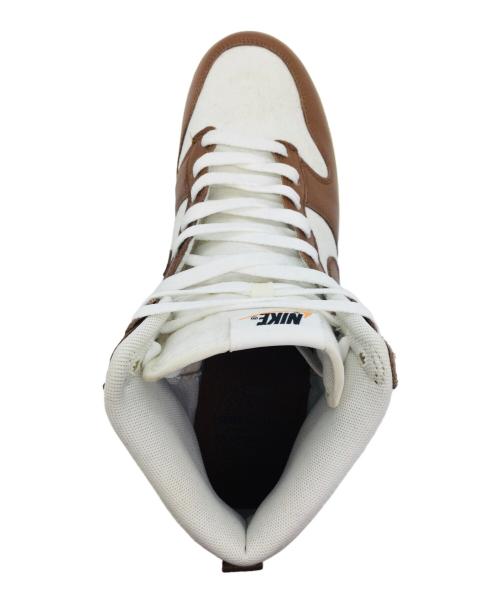 NIKE（ナイキ）NIKE (ナイキ) Dunk High ホワイト×ブラウン サイズ:US9.5、UK8.5、EUR43、cm27.5、BR41、CN275（2.5）の古着・服飾アイテム