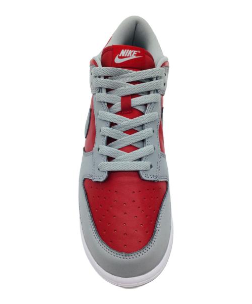NIKE（ナイキ）NIKE (ナイキ) DUNK LOW グレー×レッド サイズ:US10、UK9、EUR44、cm28、BR42、CN280(2.5)　 未使用品の古着・服飾アイテム