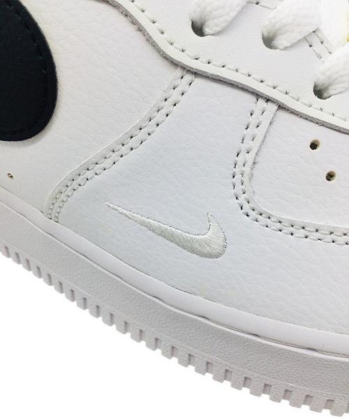 NIKE（ナイキ）NIKE (ナイキ) Air Force 1 Low '07 LV8 40th Anniversary ホワイト サイズ:US9.5、UK8.5、EUR43、cm27.5、BR41、CN275（2.5） 未使用品の古着・服飾アイテム