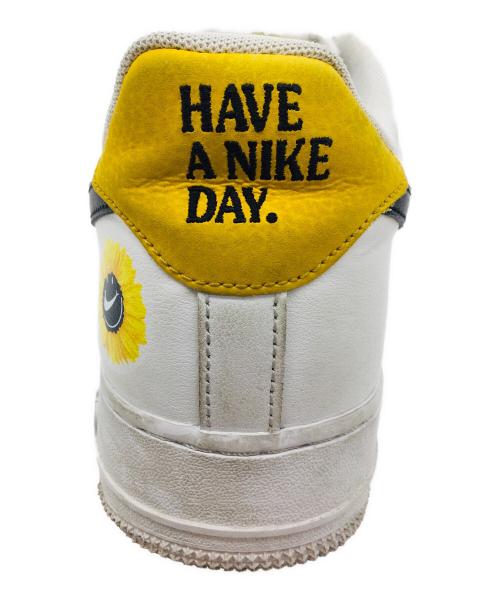 NIKE（ナイキ）NIKE (ナイキ) AIR FORCE1 ホワイト サイズ:US10、UK9、EUR44、cm28、BR42、CN280(2.5)　の古着・服飾アイテム