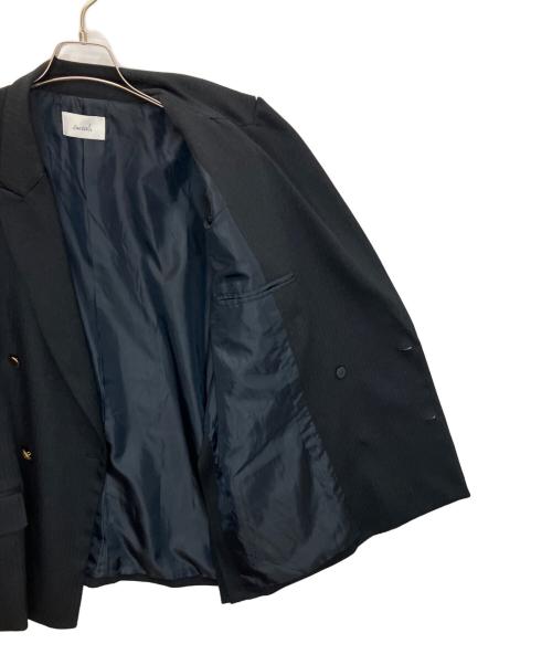 soerte（ソエルテ）soerte (ソエルテ) SOSTR0822003　オーバーサイズ６ボタンアソートブレザー ネイビー×ゴールド サイズ:3の古着・服飾アイテム