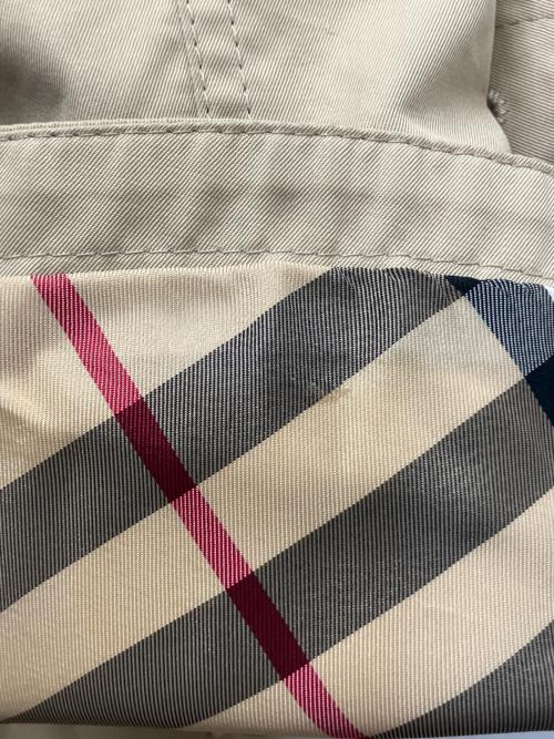 BURBERRY BLUE LABEL（バーバリー ブルー レーベル）BURBERRY BLUE LABEL (バーバリー ブルー レーベル) FRF13-577-40　フォックスファー付トレンチコート ベージュ サイズ:36の古着・服飾アイテム