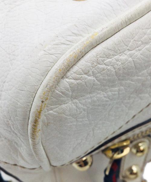 GUCCI（グッチ）GUCCI (グッチ) チェーンショルダーバッグ ホワイトの古着・服飾アイテム