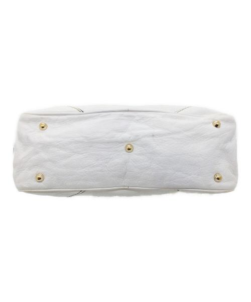 GUCCI（グッチ）GUCCI (グッチ) チェーンショルダーバッグ ホワイトの古着・服飾アイテム