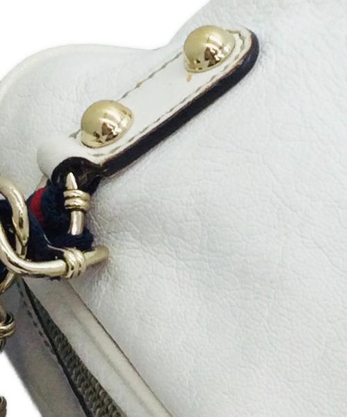 GUCCI（グッチ）GUCCI (グッチ) チェーンショルダーバッグ ホワイトの古着・服飾アイテム