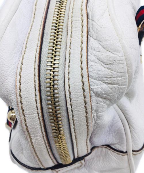 GUCCI（グッチ）GUCCI (グッチ) チェーンショルダーバッグ ホワイトの古着・服飾アイテム