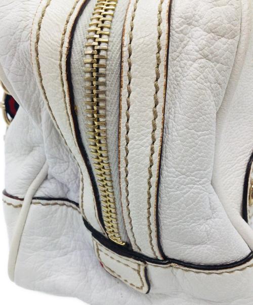 GUCCI（グッチ）GUCCI (グッチ) チェーンショルダーバッグ ホワイトの古着・服飾アイテム