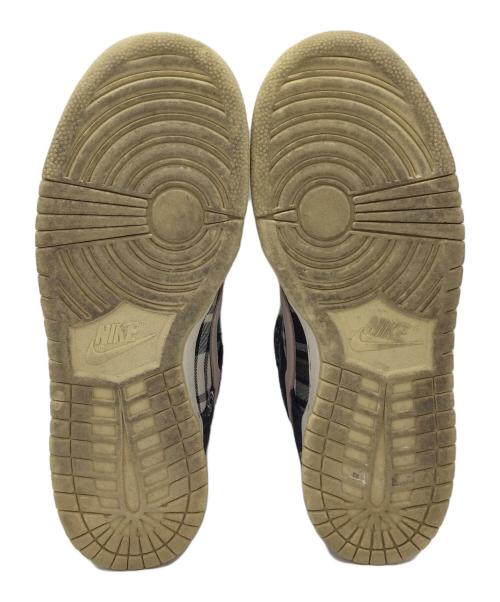 Travis Scott（トラヴィススコット）Travis Scott (トラヴィススコット) NIKE SB (ナイキエスビー) スニーカー ネイビー×ベージュ サイズ:US8、UK7、EUR41、cm26、BR39.5、CN260(2.5)の古着・服飾アイテム