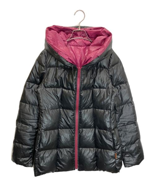 BURBERRY BLUE LABEL（バーバリー ブルー レーベル）BURBERRY BLUE LABEL (バーバリー ブルー レーベル) E1F47-689-09　リバーシブルダウンジャケット ブラック×パープル サイズ:40の古着・服飾アイテム