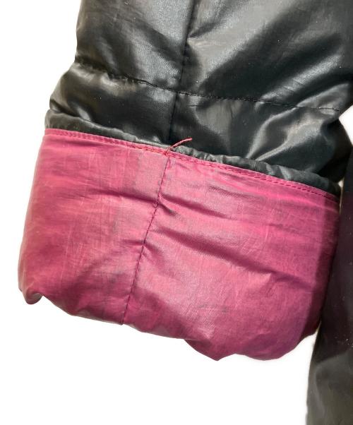 BURBERRY BLUE LABEL（バーバリー ブルー レーベル）BURBERRY BLUE LABEL (バーバリー ブルー レーベル) E1F47-689-09　リバーシブルダウンジャケット ブラック×パープル サイズ:40の古着・服飾アイテム