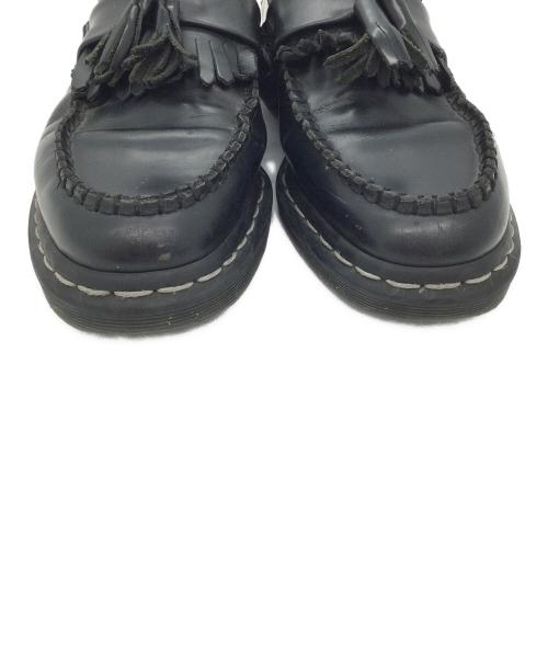 Dr.Martens（ドクターマーチン）Dr.Martens (ドクターマーチン) タッセルローファー ブラック×ホワイト サイズ:UK7の古着・服飾アイテム