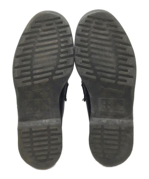 Dr.Martens（ドクターマーチン）Dr.Martens (ドクターマーチン) タッセルローファー ブラック×ホワイト サイズ:UK7の古着・服飾アイテム