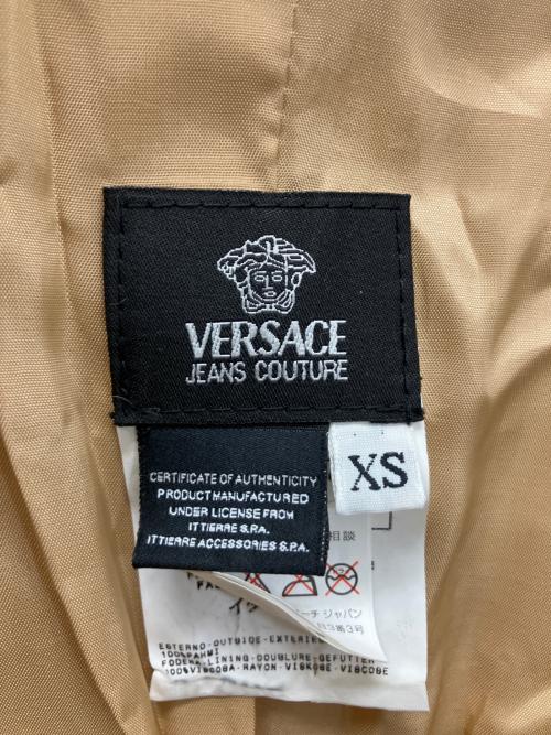 VERSACE（ヴェルサーチェ）VERSACE (ヴェルサーチェ) フェイクファーコート ブラウン サイズ:XSの古着・服飾アイテム