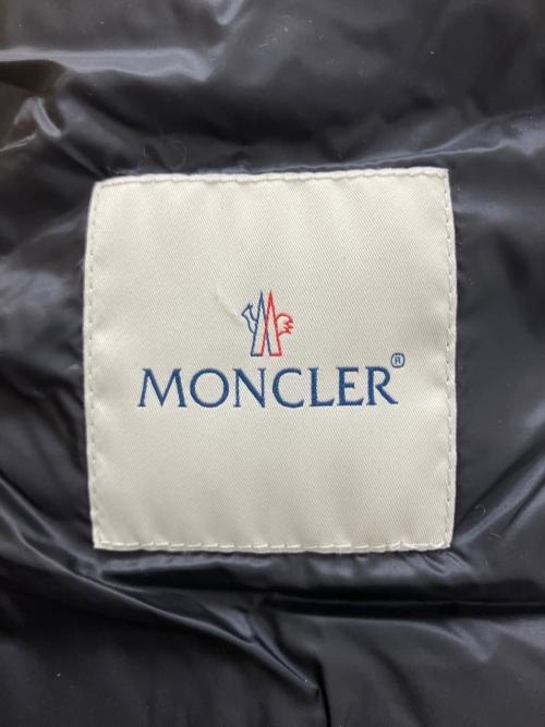 MONCLER（モンクレール）MONCLER (モンクレール) 121-093-48321-05　ダウンベスト ブラック サイズ:1の古着・服飾アイテム
