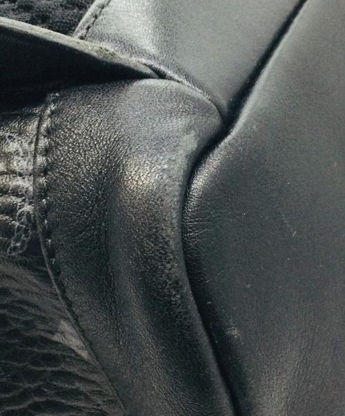 MCM（エムシーエム）MCM (エムシーエム) バックパック ブラックの古着・服飾アイテム