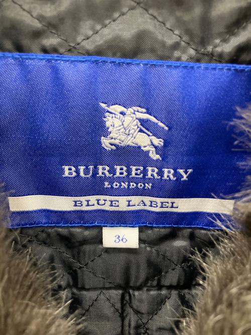 BURBERRY BLUE LABEL（バーバリー ブルー レーベル）BURBERRY BLUE LABEL (バーバリー ブルー レーベル) フェイクファージャケット ネイビー サイズ:36の古着・服飾アイテム