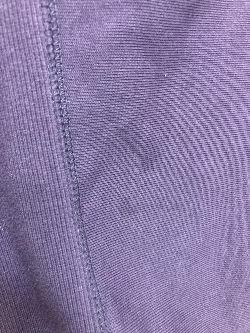 Carhartt WIP（カーハート ワークインプログレス）Carhartt WIP (カーハート ワークインプログレス) クルーネックスウェット パープル サイズ:Mの古着・服飾アイテム