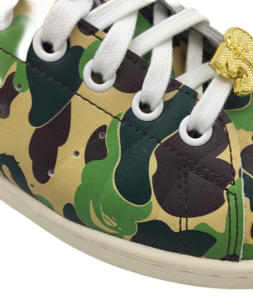 adidas（アディダス）adidas (アディダス) A BATHING APE (ア ベイシング エイプ) スニーカー グリーン×ベージュ サイズ:US9、UK8.5、EUR42.5、cm27、CN265の古着・服飾アイテム