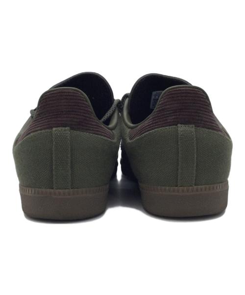 adidas（アディダス）adidas (アディダス) スニーカー カーキ サイズ:US9、UK8.5、EUR42.5、cm27、CN265の古着・服飾アイテム