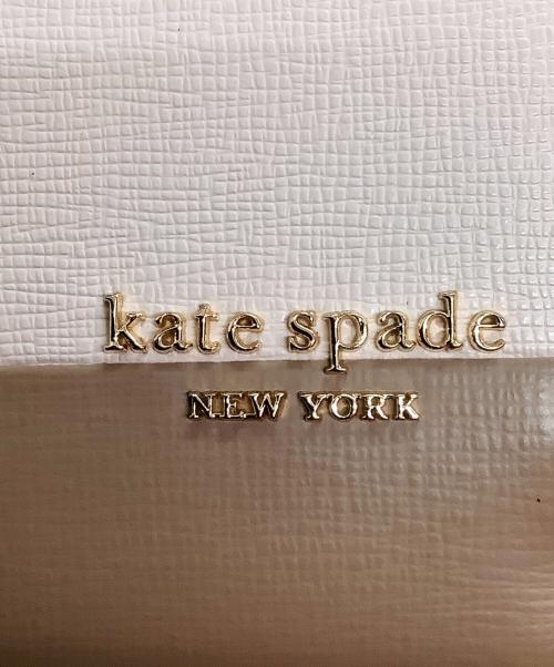 Kate Spade（ケイトスペード）Kate Spade (ケイトスペード) キーケース グレー×ブラウンの古着・服飾アイテム
