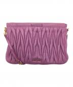 MIU MIUミュウミュウ）の古着「ハンドバッグ」｜ピンク×ゴールド