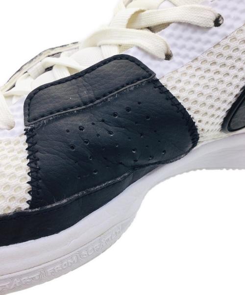 NIKE（ナイキ）NIKE (ナイキ) JA 1 EP ホワイト×ブラック サイズ:US8、UK7、EUR41、cm26、BR39.5、CN260(2.5)の古着・服飾アイテム